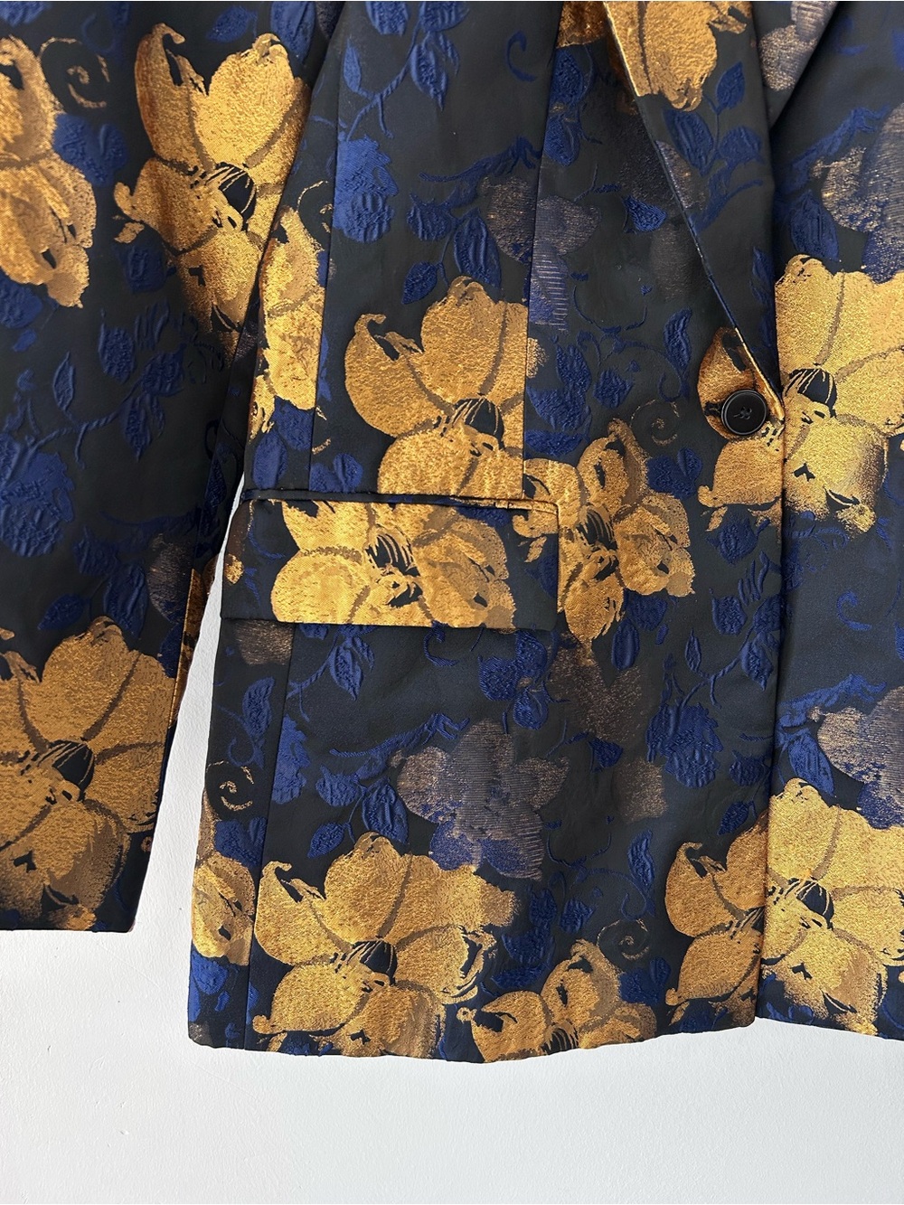 ZARA Metallic Gold Floral Brocade Jacquard Blazer Jacket | Medium | - Picture 5 of 10